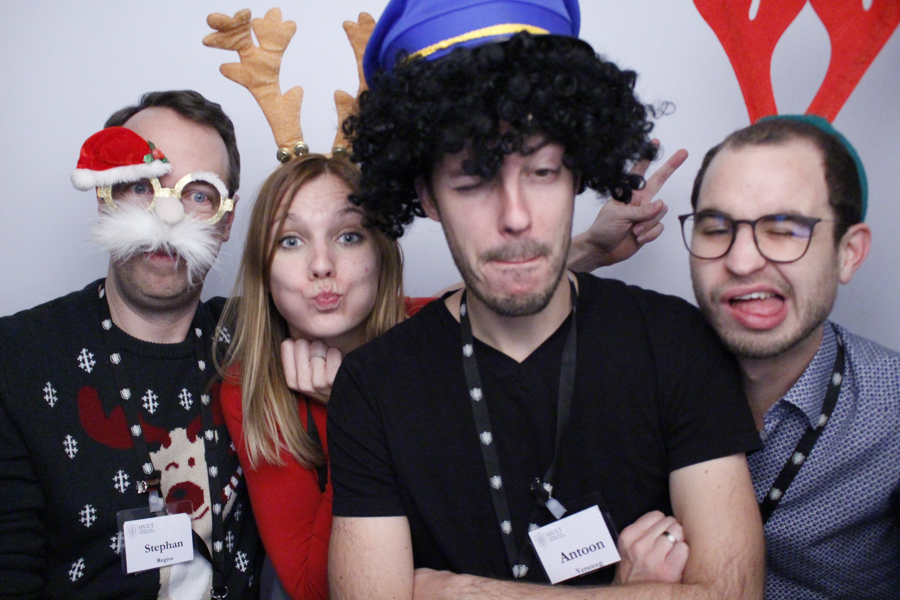 Hult EMBA Year 1 Christmas Dinner | View more photos from the event at gallery.myphotoboothexperience.co.uk/u/MyPhotoBoothExperienceLtd/Hult-EMBA-Year-1-Christmas-Dinner